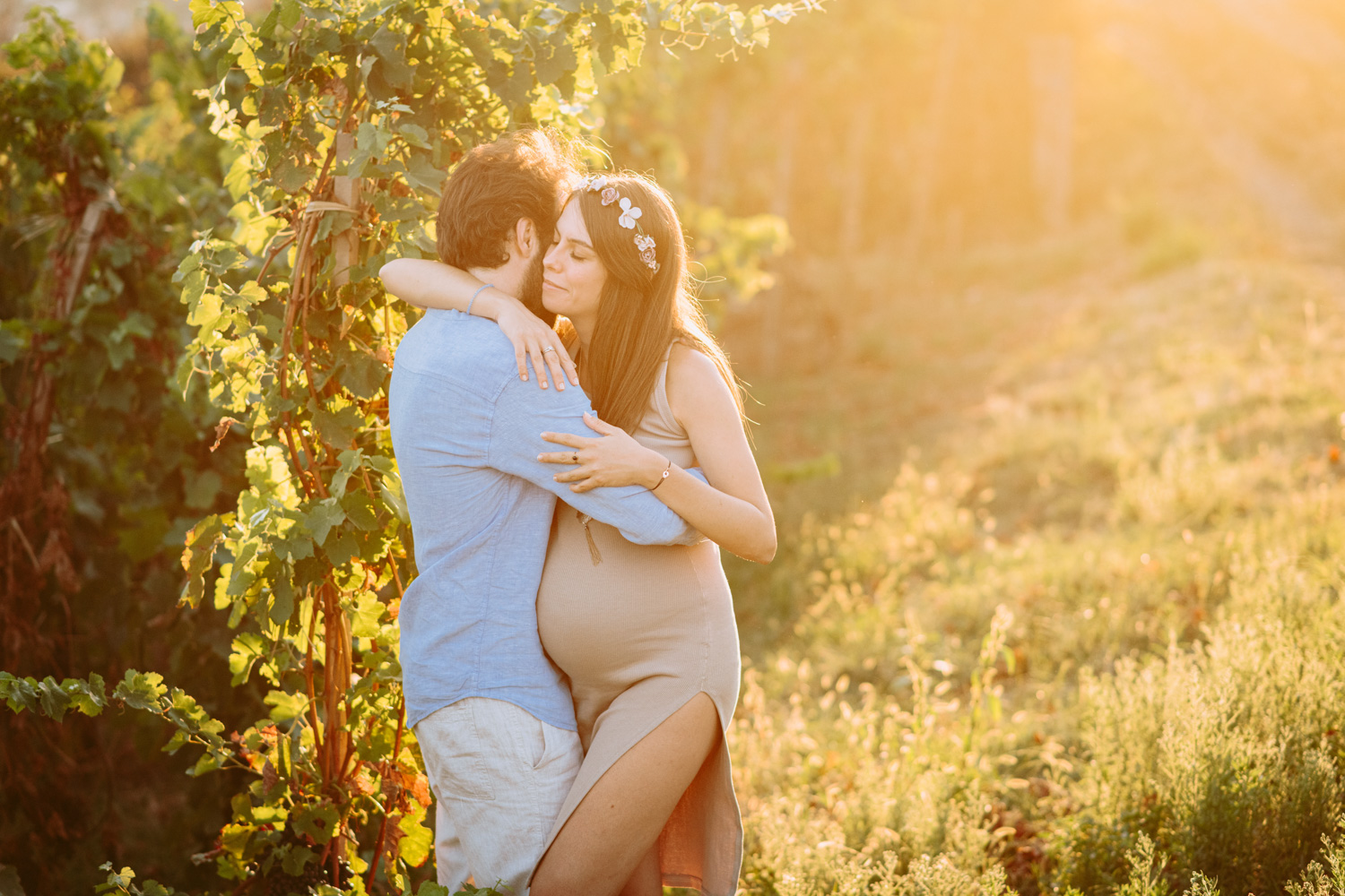 Séance photo grossesse dans les vignes près de Vienne