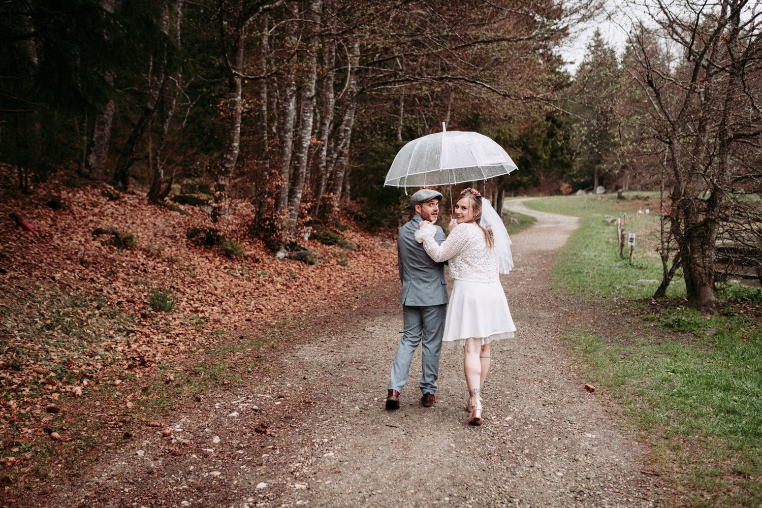 mariage-pluvieux-que-faire-Emilie Garcin Photographe